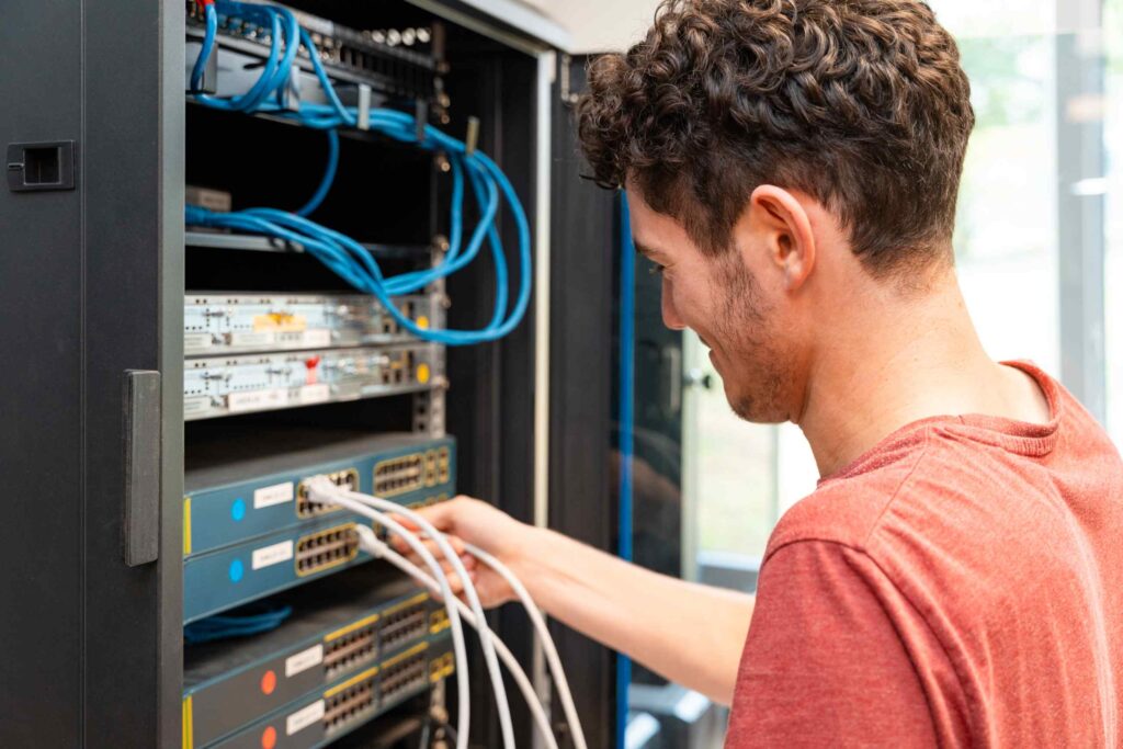 SERVICES INFORMATIQUES 11